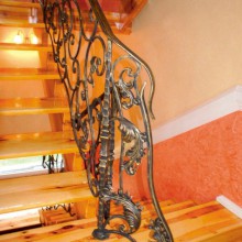 La barrière d'escalier intérieur BEI 42