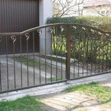 Le portail battant PB 8